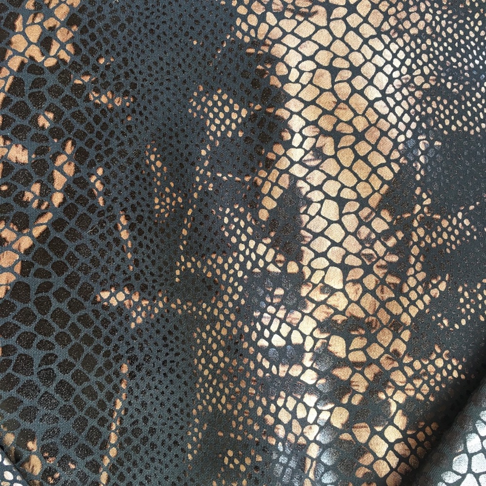 Men’s “Dark Snake” 🐍 sweater. Size XL - Picture 2 of 2